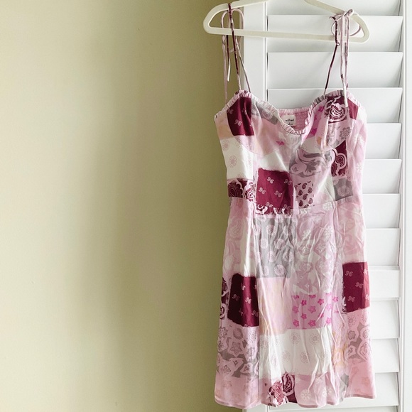 Wilfred Dresses & Skirts - Wilfred Fable Pink Patchwork Mini Dress
